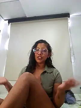 Camila Lopez1 online show from February 2026 05:07:02 PM