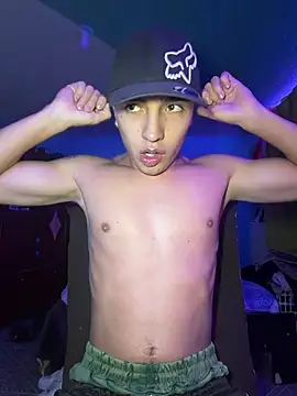 Snapshot of dirtydickkk chatting on February 2026 02:43:01 AM dirtydickkk online show from February 2026 02:43:01 AM