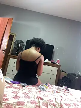 MusaNatacha online show from February 2026 01:48:02 PM