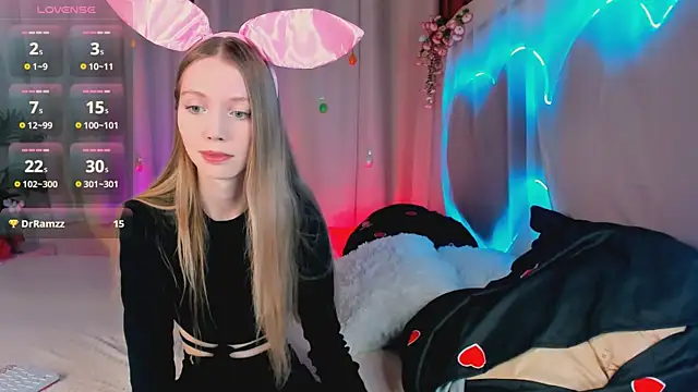 lada2k4 online show from April 2026 05:49:01 AM