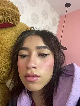 Snapshot of alahia_pink chatting on February 2026 05:15:01 AM alahia pink online show from February 2026 05:15:01 AM