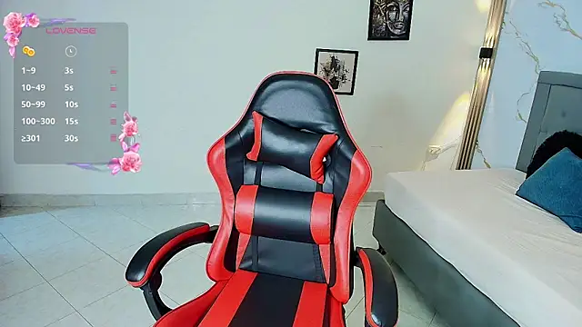 Snapshot of Nina_rouge77 chatting on February 2026 04:22:02 PM Nina rouge77 online show from February 2026 04:22:02 PM