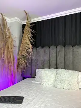 Snapshot of Nanda_vixen_ chatting on February 2026 08:48:02 PM Nanda vixen online show from February 2026 08:48:02 PM