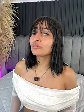 Snapshot of Nanda_vixen_ chatting on February 2026 09:02:01 PM Nanda vixen online show from February 2026 09:02:01 PM