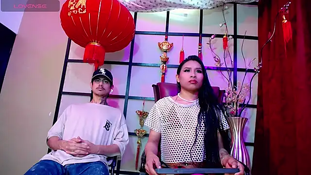 Snapshot of Damian-and-Camerum chatting on February 2026 03:17:01 AM Damian-and-Camerum online show from February 2026 03:17:01 AM