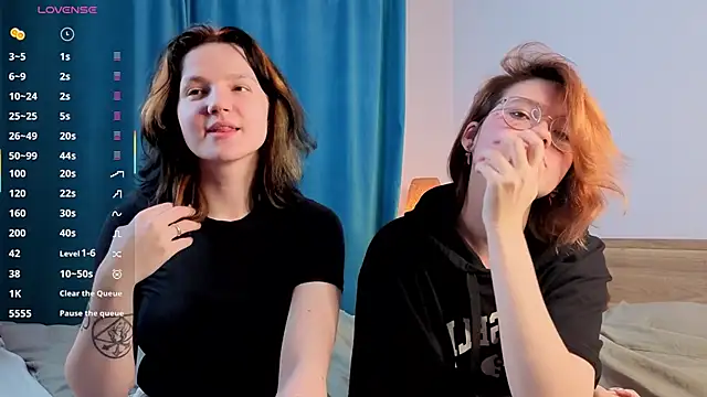 LatriceDosier online show from April 2026 10:04:02 PM