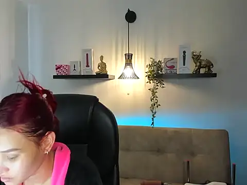 naomy stanley online show from March 2026 08:33:01 PM