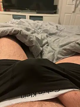 UkGuy20 online show from June 2026 08:53:01 PM