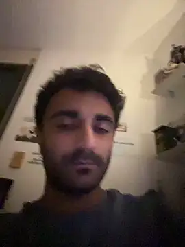 elia2711 online show from May 2026 12:05:01 AM