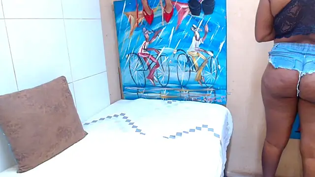 Snapshot of BubblyIvyxxx chatting on April 2026 06:44:02 AM BubblyIvyxxx online show from April 2026 06:44:02 AM