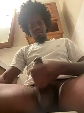 Snapshot of pussyeater_- chatting on February 2026 05:37:02 AM pussyeater - online show from February 2026 05:37:02 AM