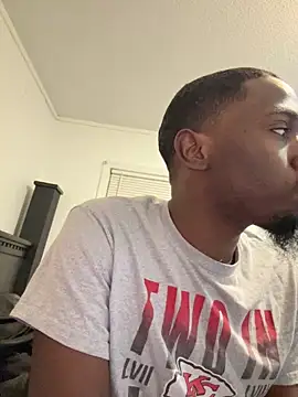 Snapshot of pussyeater_- chatting on March 2026 12:46:02 AM pussyeater - online show from March 2026 12:46:02 AM