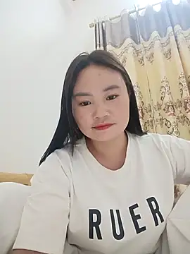 lisn-cute online show from April 2026 09:53:01 AM