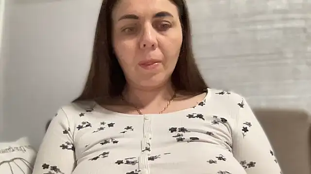 Darsy Rox online show from May 2026 05:51:02 PM
