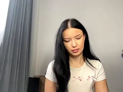 JoanGold online show from March 2026 07:10:01 AM