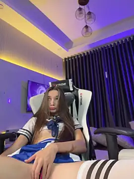 AnnyShore online show from May 2026 11:23:04 PM