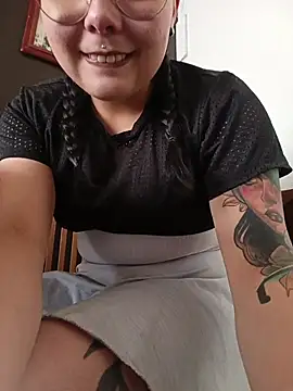 Yulska online show from July 2026 09:19:01 PM