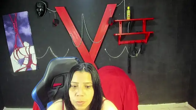 Snapshot of Zalomme chatting on May 2026 01:51:01 PM Zalomme online show from May 2026 01:51:01 PM