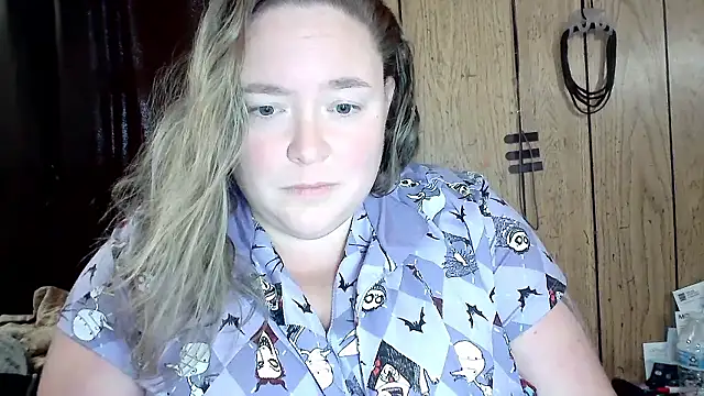 Snapshot of ladylynn13 chatting on February 2026 07:09:02 PM ladylynn13 online show from February 2026 07:09:02 PM