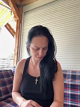MiriamDelyn online show from June 2026 11:01:01 AM