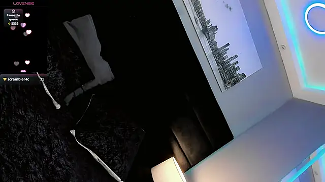 CuteMiaaa online show from April 2026 09:39:33 PM