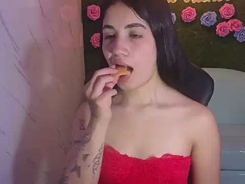 Snapshot of Samanttha_tf chatting on February 2026 12:33:02 PM Samanttha tf online show from February 2026 12:33:02 PM