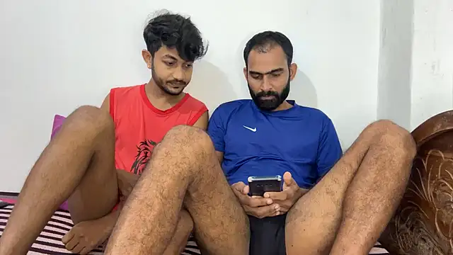 Snapshot of DesiDaddyandSon chatting on May 2026 02:29:01 AM DesiDaddyandSon online show from May 2026 02:29:01 AM