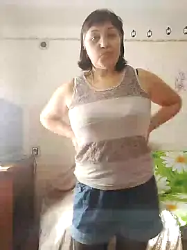 Snapshot of ViolaStar75 chatting on March 2026 09:00:01 AM ViolaStar75 online show from March 2026 09:00:01 AM