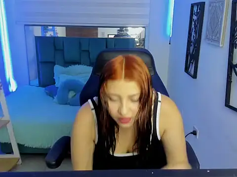 Snapshot of bloom_winxx chatting on March 2026 03:30:01 AM bloom winxx online show from March 2026 03:30:01 AM