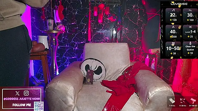 Snapshot of GoddessJulietteNoiir chatting on June 2026 10:46:01 AM GoddessJulietteNoiir online show from June 2026 10:46:01 AM