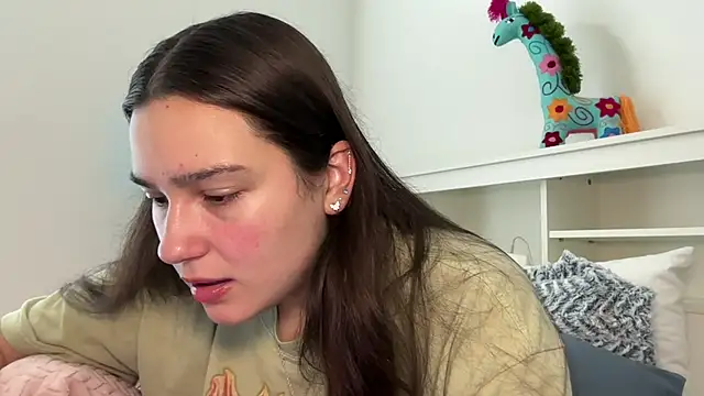 anitayurmoniii online show from June 2026 10:19:02 PM