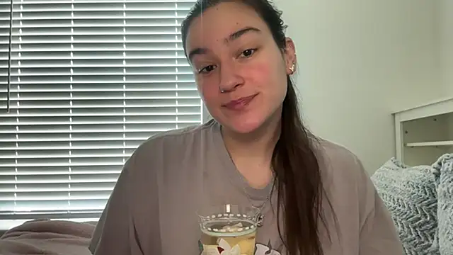anitayurmoniii online show from July 2026 08:11:02 PM