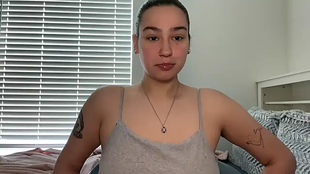 anitayurmoniii online show from July 2026 09:02:01 PM