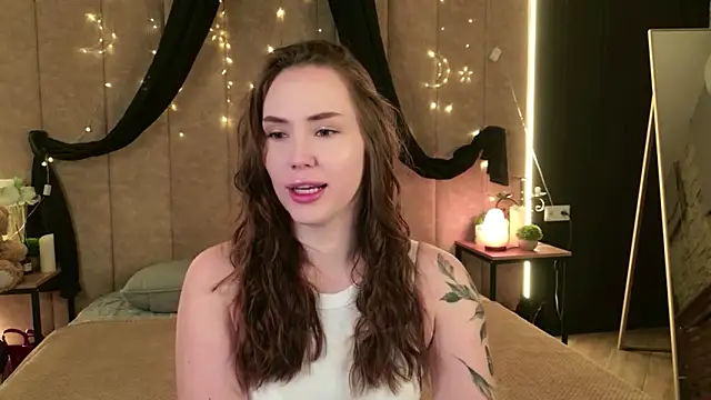 Arielle Vade online show from May 2026 05:25:02 AM