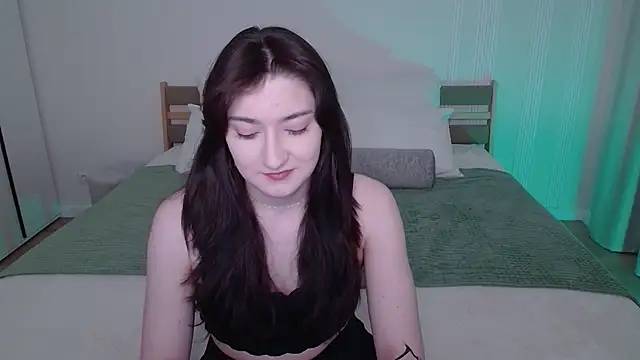 RosieGloom online show from March 2026 06:13:02 PM