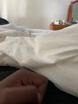 Snapshot of DadieDiq chatting on March 2026 09:57:02 AM DadieDiq online show from March 2026 09:57:02 AM