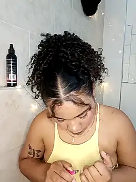 Snapshot of BrianaSweetxxx chatting on March 2026 03:02:01 AM BrianaSweetxxx online show from March 2026 03:02:01 AM