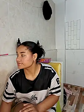 Snapshot of BrianaSweetxxx chatting on March 2026 03:01:01 AM BrianaSweetxxx online show from March 2026 03:01:01 AM