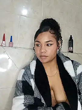 Snapshot of BrianaSweetxxx chatting on March 2026 08:30:01 AM BrianaSweetxxx online show from March 2026 08:30:01 AM