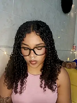 Snapshot of BrianaSweetxxx chatting on April 2026 04:08:02 AM BrianaSweetxxx online show from April 2026 04:08:02 AM