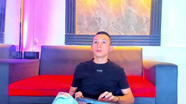 Isaak 26 online show from April 2026 11:47:02 AM