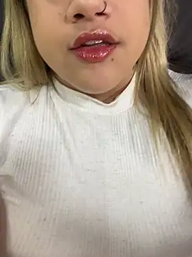 Snapshot of kahreal chatting on July 2026 12:11:01 PM kahreal online show from July 2026 12:11:01 PM