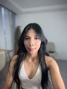 jadelaurent online show from July 2026 11:00:01 PM