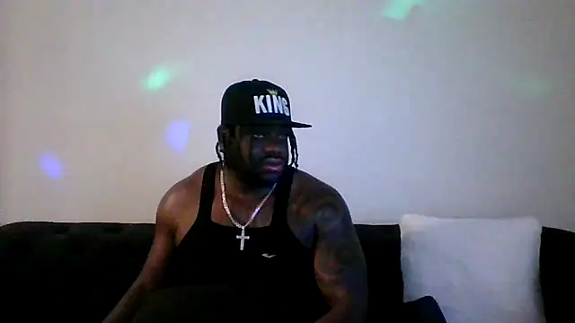 Snapshot of darkstallion7 chatting on March 2026 06:26:01 AM darkstallion7 online show from March 2026 06:26:01 AM