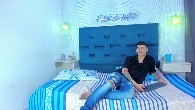 Adventurous Boys online show from March 2026 06:15:02 PM