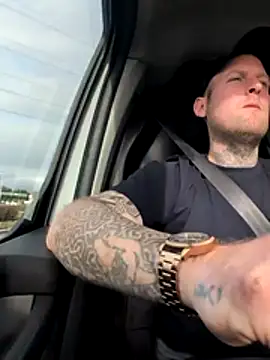 dave32000 online show from February 2026 01:43:01 PM