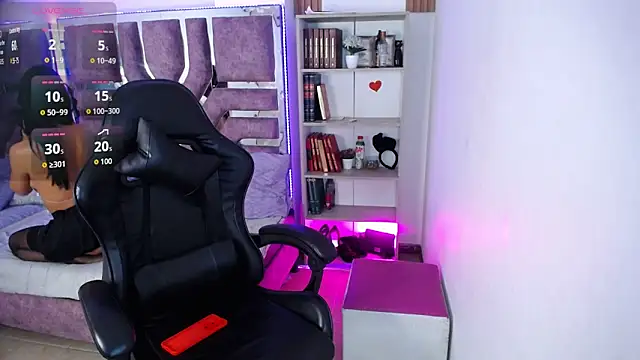 Taylor scottt online show from March 2026 10:03:02 PM