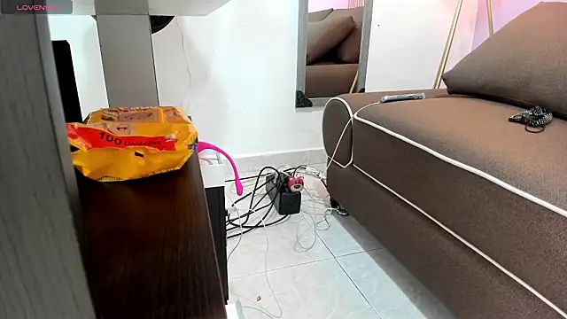 Snapshot of Ali_sanbur chatting on February 2026 01:48:01 AM Ali sanbur online show from February 2026 01:48:01 AM