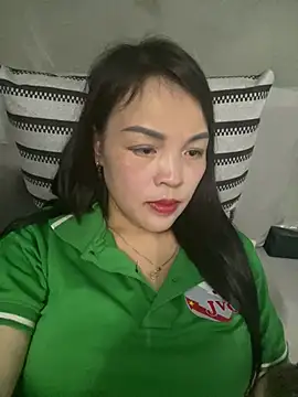 Snapshot of Strawberry-wet chatting on February 2026 06:59:02 AM Strawberry-wet online show from February 2026 06:59:02 AM