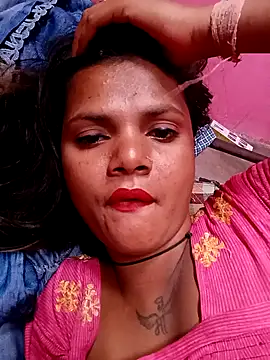 Snapshot of punita-s chatting on February 2026 09:50:01 AM punita-s online show from February 2026 09:50:01 AM